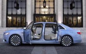 Lincoln Continental bản đặc biệt với cửa như Rolls-Royce