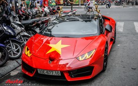 Sẵn màu đỏ, đây là cách đại gia Việt dùng Lamborghini Huracan LP580-2 đón Giáng Sinh
