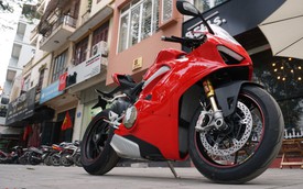 [Video] Mục sở thị siêu mô tô Ducati Panigale V4 S giá ngang "Mẹc" GLA của biker Hà Nội