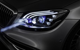 Mercedes-Benz Digital Light: Tương lai của đèn pha ô tô?