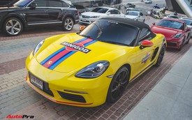 Dàn xe thể thao Porsche sặc sỡ như tắc kè hoa tụ tập tại Bangkok