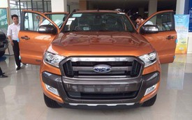 Ford Ranger còn hàng tại các đại lý nhưng khách phải bỏ 200 triệu đồng mua phụ kiện mới có xe