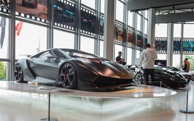 Đại lộ danh vọng dành cho siêu xe Lamborghini từng xuất hiện trên màn ảnh Hollywood