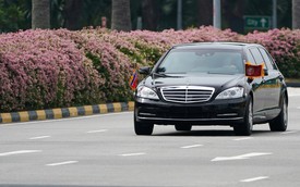 Xem Mercedes-Benz S600 bọc thép tháp tùng ông Kim Jong Un tới khách sạn siêu sang