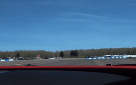 Siêu xe bạc tỉ Bugatti Veyron phóng 335 km/h và cái kết không toàn vẹn