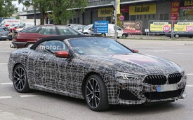 BMW 8-Series mui trần xuất hiện ngoài phố