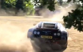 Dân chơi mang Bugatti Veyron Vitesse WRC triệu đô đi drift và off-road