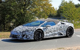 Lamborghini Huracan Spyder facelift ra mắt năm sau bất ngờ lộ diện