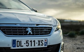 Thắng lớn trong năm 2017, Peugeot dồn lực cho SUV, xe điện