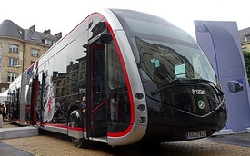 Hà Nội sẽ sử dụng xe buýt điện từ 2021