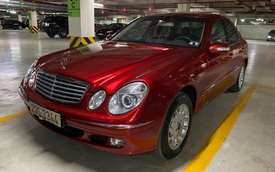 Xe sang Mercedes-Benz E240 mới đi 99.999 km rao bán giá 333 triệu đồng, màu sơn đỏ vẫn lung linh