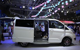 Ford Tourneo 2019 - MPV sở hữu những tính năng vượt trội