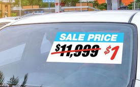 Đại lý xả hàng, bán xe với giá chỉ gần 25.000 đồng, đã tính cả thuế phí