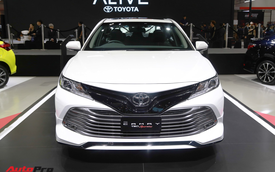 Sáng nay, Toyota Camry 2019 chính thức ra mắt tại Việt Nam