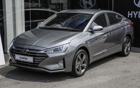 Hyundai Elantra 2019 ra mắt tại nước láng giềng, bỏ phiên bản Sport, sắp xuất hiện tại Việt Nam