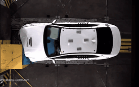 Công bố video ‘tra tấn’ bộ đôi VinFast Lux tại châu Âu: Đâm va các góc ở tốc độ cao, mô phỏng tai nạn thực tế