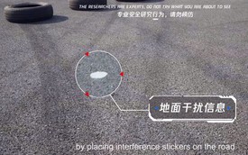 Chỉ với mẩu giấy dán mặt đường, phòng nghiên cứu bảo mật của Tencent hack thành công xe Tesla