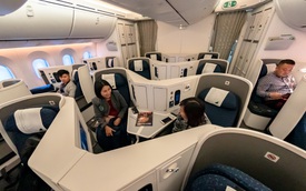 Trải nghiệm thương gia trên Boeing 787-9 Dreamliner của Bamboo Airways: Dễ hiểu vì sao mỗi tấm vé có giá cao hơn hàng triệu đồng