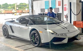 Đại gia Hải Phòng chia tay Lamborghini Gallardo LP570-4 Performante mui trần độc nhất Việt Nam