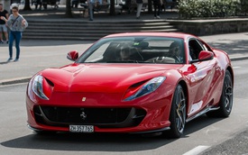 Cựu lãnh đạo Ferrari bị cáo buộc tuồn siêu xe ra chợ đen, thu lợi hàng triệu USD