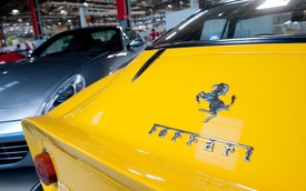 Ferrari đầu hàng COVID-19, đóng cửa nhà máy như Lamborghini