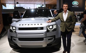 Land Rover Defender bị chỉ trích dữ dội, nhà thiết kế đáp trả: 'Hoài cổ là chết'
