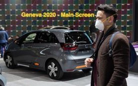 Khung cảnh tan hoang của Geneva Motor Show 2020: Tất cả đắp chiếu chờ tháo dỡ