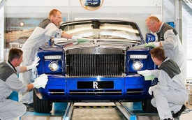 Rolls-Royce khởi động lại nhà máy đúng ngày sinh nhật, các đại gia vẫn 'vung' tiền mua đều