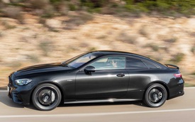 Mercedes-Benz dừng sản xuất hàng loạt dòng xe gầm thấp bán chậm