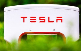 Tesla chuẩn bị ra mắt loại pin mới, có thể đặt dấu chấm hết cho lợi thế giá cả của xe xăng