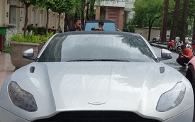 Ngắm Aston Martin DB11 màu xám Skyfall Silver độc nhất Việt Nam