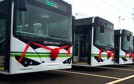 Hà Nội sắp có 10 tuyến bus điện của Vingroup: Giá bus điện có đắt hơn bus thường?