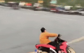 Nam thanh niên 16 tuổi không đội mũ bảo hiểm, "diễn xiếc" bằng xe máy trên đèo Hải Vân đã ra trình diện