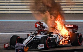 Cận cảnh: Cựu vô địch F1 thế giới thoát chết "thần kỳ" khi xe đua bốc cháy dữ dội