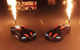 Cận cảnh lễ khui công và bàn giao 2 chiếc Bugatti Chiron Super Sport 300+ đầu tiên thế giới: 'Hết nước chấm!'
