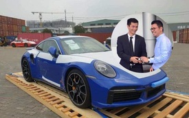 Từng 'ở ẩn' khỏi giới chơi xe, đại gia kín tiếng trở lại với Porsche 911 Turbo S 2021 mang gói option tiền tỷ tại Việt Nam