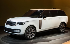 Ra mắt Range Rover 2022: Giá từ 10,879 tỷ đồng, thiết kế đỉnh cao, đã có đại gia Việt chốt đơn cọc