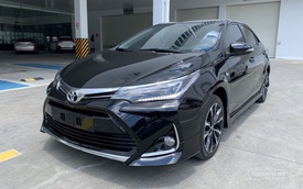 Toyota Corolla Altis giảm giá 70 triệu đồng tại đại lý, dọn kho chờ mẫu mới sắp ra mắt