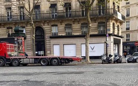 Lộ diện showroom VinFast đầu tiên tại Pháp: 3 mặt tiền ở Paris, vị trí đắc địa, sát đối thủ Tesla