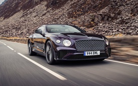 Rolls-Royce có Black Badge để hốt tiền thì nay Bentley có Mulliner Blackline tỉ mỉ và cá nhân hoá tận răng
