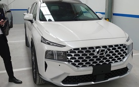 Hyundai Santa Fe 2022 âm thầm về đại lý Việt Nam: Cắt 2 phiên bản, thêm tính năng, giá tăng 20 triệu đồng
