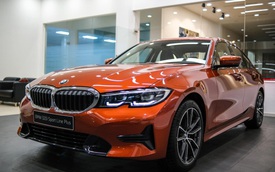 BMW lật đổ Mercedes-Benz chiếm ngôi vua doanh số xe sang 2021, vượt mặt Lexus trong nước rút