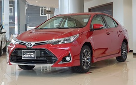 Toyota Corolla Altis ưu đãi khủng hơn 80 triệu, đe dọa Elantra và Civic, chuẩn bị đón mẫu mới về Việt Nam
