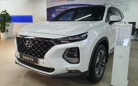 Thanh lý hàng tồn, Hyundai Santa Fe 'form' cũ giảm cao nhất 140 triệu đồng tại đại lý