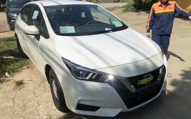 Nissan Almera bản 'taxi' về đại lý: Mâm thép, 'cắt' nhiều option nhưng động cơ mạnh hơn bản 'full', giá 469 triệu đồng