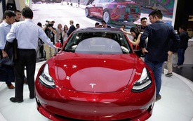 "Ngoan" như Tesla còn bị "dạy bảo cho tới bến" tại Trung Quốc