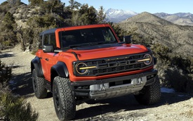 Người chạy thử phát hiện ra nhiều điều thú vị trên Ford Bronco Raptor mà hãng không hề công bố