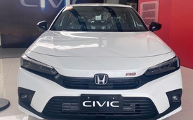 Honda Civic 2022 lần đầu lộ diện tại Việt Nam: Phiên bản RS, đèn pha Full LED, mâm 17 inch, dự kiến ra mắt đầu năm nay