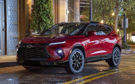 Ra mắt Chevrolet Blazer 2023 - SUV ngang cơ Honda CR-V được nâng cấp thiết kế và công nghệ