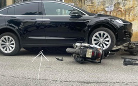Tesla Model X gây tai nạn tại Hà Nội: Cuốn loạt xe máy vào gầm, CĐM tranh luận về hệ thống an toàn